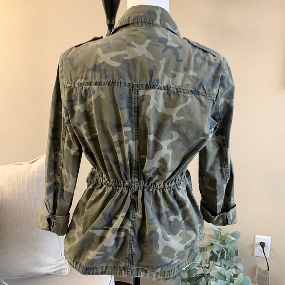 Love Tree Jacket - Picture 2 of 8